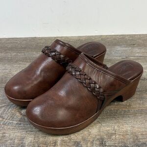 b.o.c. Born Concept Brown Leather Braided Clog Mules – Women’s 8